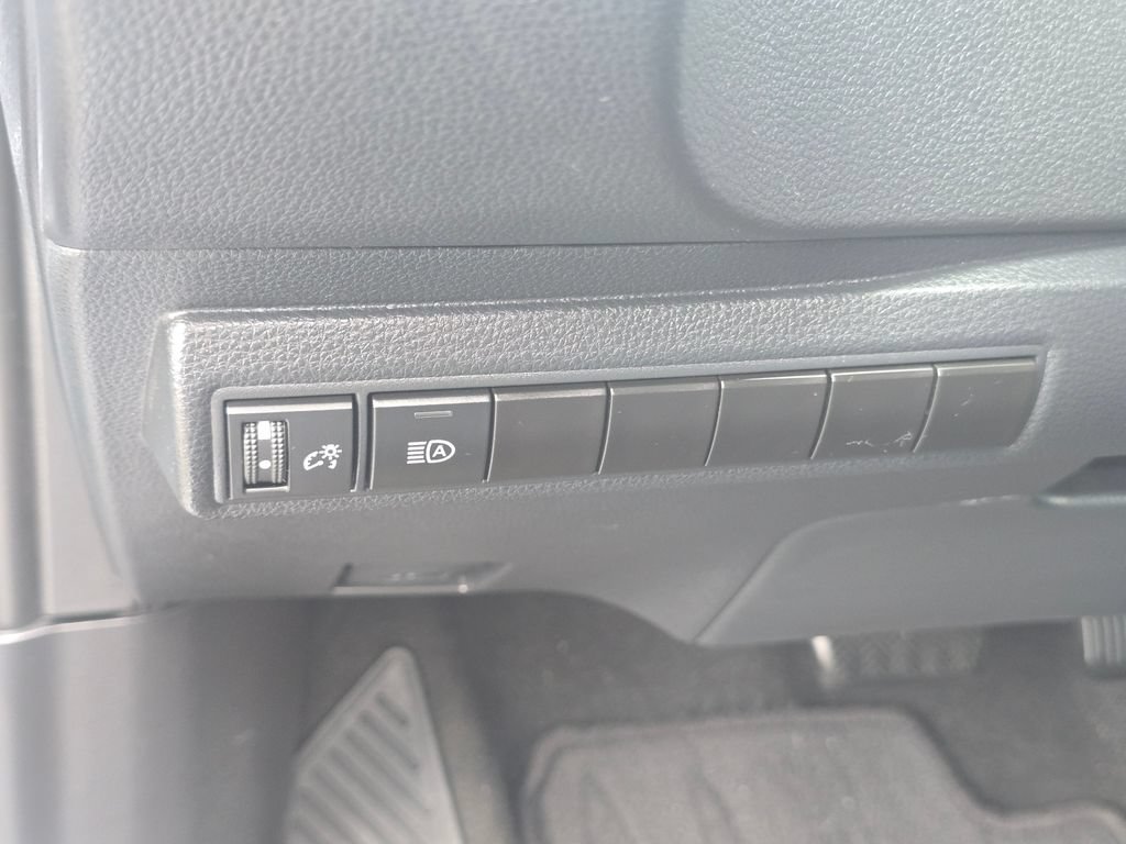 Used 2024 Toyota Corolla XSE FWD image 25