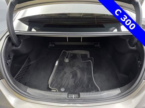 Used 2023 Mercedes-Benz C 300 Sedan image 16
