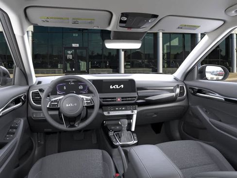 New 2026 Kia Seltos S image 14
