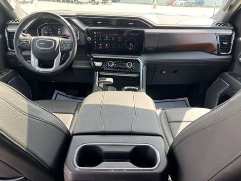 Certified 2025 GMC Sierra 1500 Denali AWD/4WD image 23