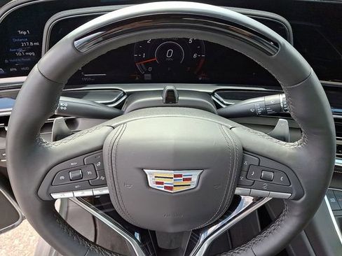 Certified 2024 Cadillac Escalade V w/ Heavy-Duty Trailer Package image 16