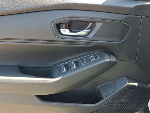 Used 2024 Honda Accord EX image 13