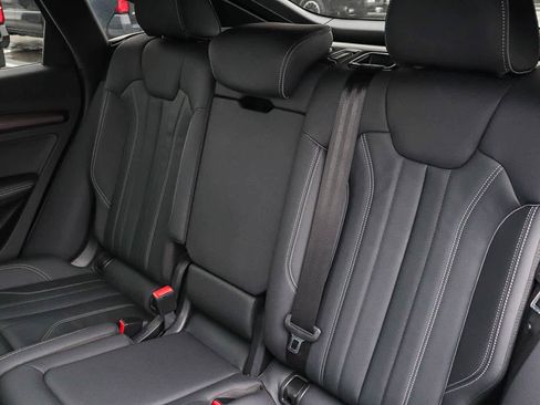 Used 2022 Audi Q5 2.0T Premium Plus w/ Premium Plus Package image 25