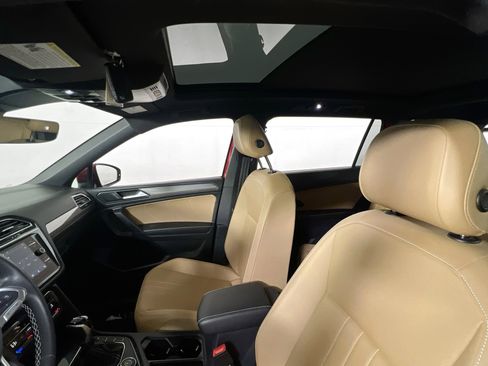 Used 2022 Volkswagen Tiguan SE image 21