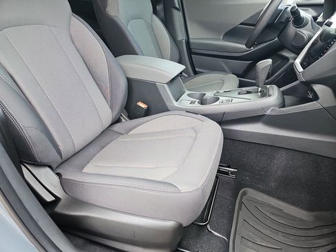 Used 2025 Subaru Crosstrek 2.0i Premium image 10