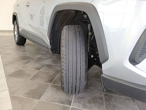 Used 2025 Toyota RAV4 XLE image 16