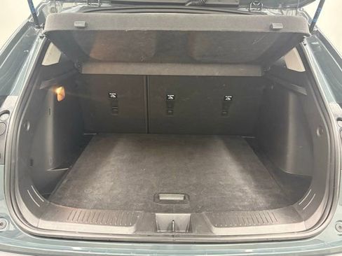 Used 2025 Chevrolet Trax LT image 8