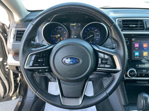 Used 2018 Subaru Outback 2.5i Limited AWD/4WD image 25