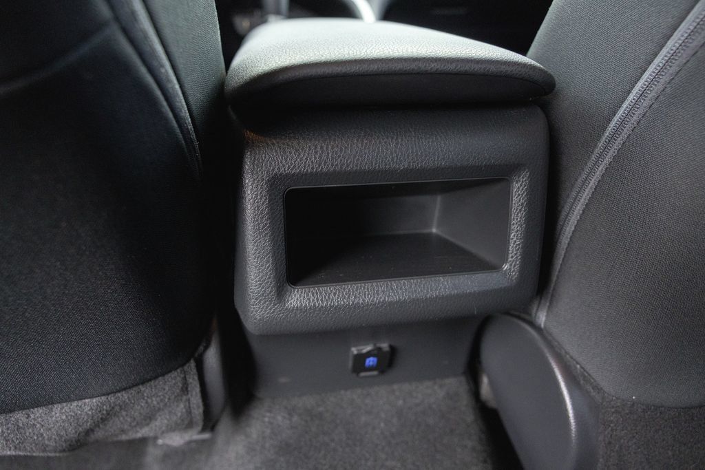 Certified 2022 Toyota Camry LE w/ Convenience Package FWD image 28