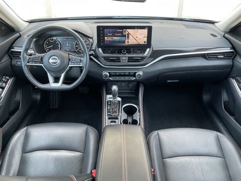 Used 2023 Nissan Altima 2.5 SR w/ SR Premium Package AWD/4WD image 17