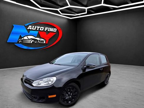 Used 2010 Volkswagen Golf 2-Door FWD image 1