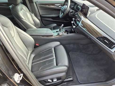 Used 2019 BMW 540i xDrive w/ M Sport Package AWD/4WD image 22