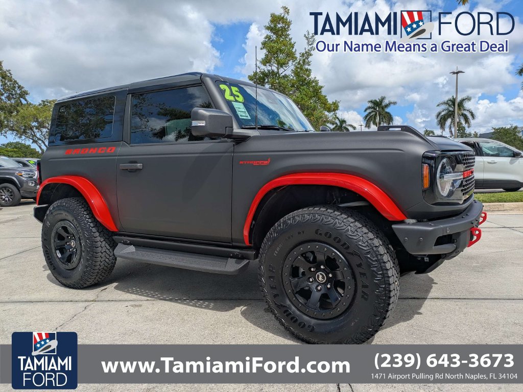 Used 2025 Ford Bronco Stroppe Edition AWD/4WD image 2