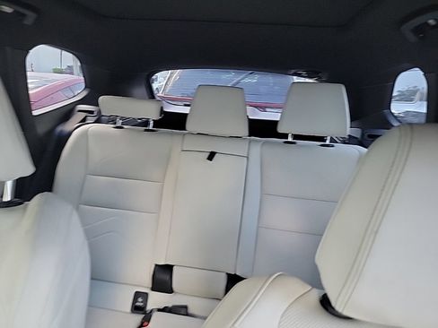 Used 2026 BMW X1 M35i w/ Technology Package AWD/4WD image 8