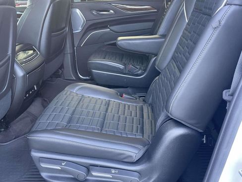 Used 2023 Cadillac Escalade ESV Sport Platinum w/ LPO, ONYX Package image 6