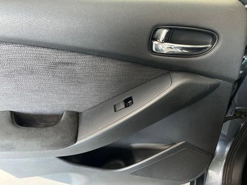 Used 2010 Nissan Altima 2.5 S FWD image 52