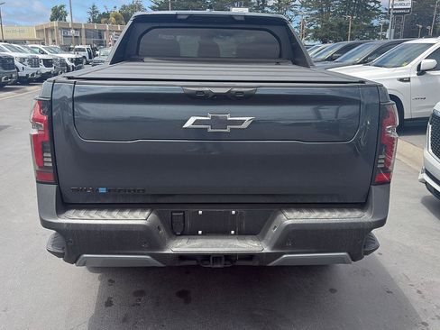 Used 2026 Chevrolet Silverado EV Trail Boss AWD/4WD image 7