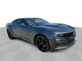 Used 2019 Chevrolet Camaro SS video 2