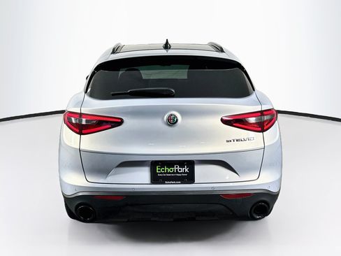 Used 2023 Alfa Romeo Stelvio Sprint RWD image 7