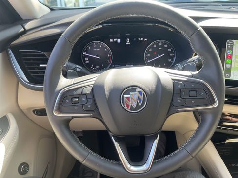 Used 2023 Buick Envision Avenir image 11
