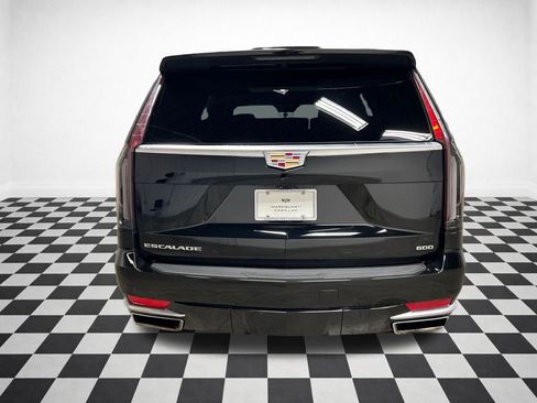 Certified 2023 Cadillac Escalade Premium Luxury w/ LPO, Floor Liner Package AWD/4WD image 7