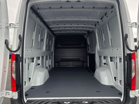 New 2026 Mercedes-Benz Sprinter 2500 image 14