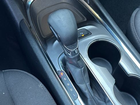 Used 2024 Chevrolet Malibu LT image 21