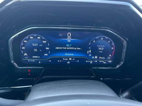 Used 2024 Chevrolet Silverado 2500 High Country w/ Technology Package image 24