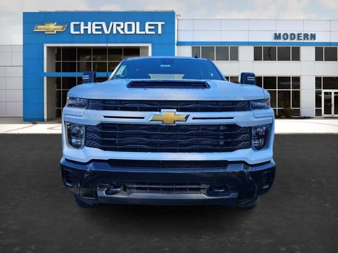 New 2026 Chevrolet Silverado 2500 Custom image 8