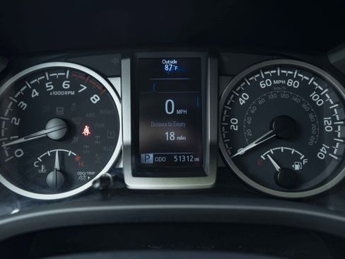 Used 2023 Toyota Tacoma SR5 RWD image 23