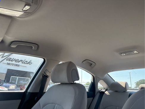 Used 2015 Hyundai Sonata SE FWD image 7