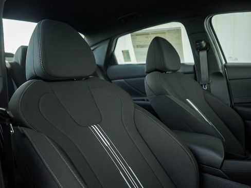New 2026 Hyundai Elantra Sport FWD image 10