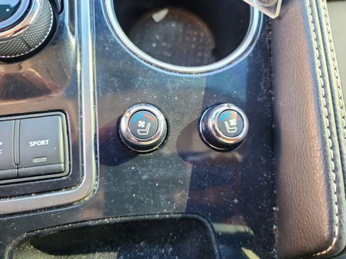 Used 2021 Nissan Maxima Platinum w/ Sport Mat Group image 21