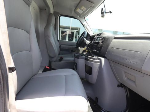 Used 2023 Ford E-350 and Econoline 350 Super Duty w/ Power Windows & Locks Group RWD image 6