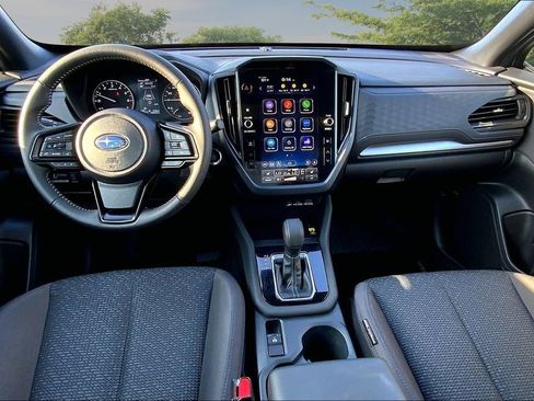 Used 2025 Subaru Forester Premium AWD/4WD image 7
