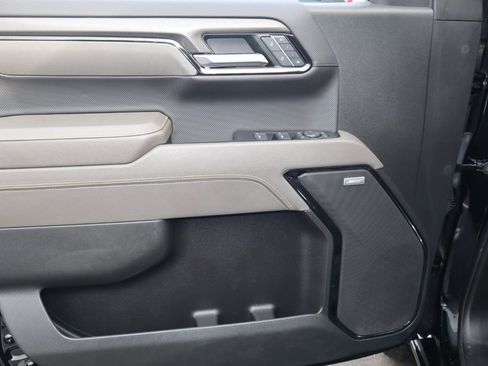 Used 2023 Chevrolet Silverado 1500 ZR2 w/ Technology Package image 22