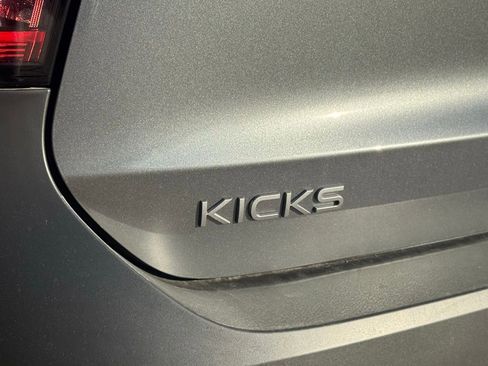 New 2026 Nissan Kicks SR w/ Cold Weather Package image 38