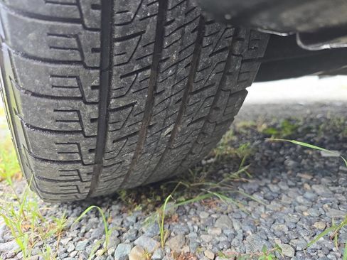 Used 2012 Toyota Camry XLE image 36