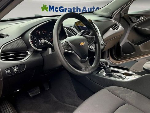 Used 2024 Chevrolet Malibu LT image 15