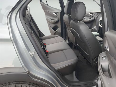 Used 2023 Buick Encore GX Select w/ Safety Package II FWD image 16