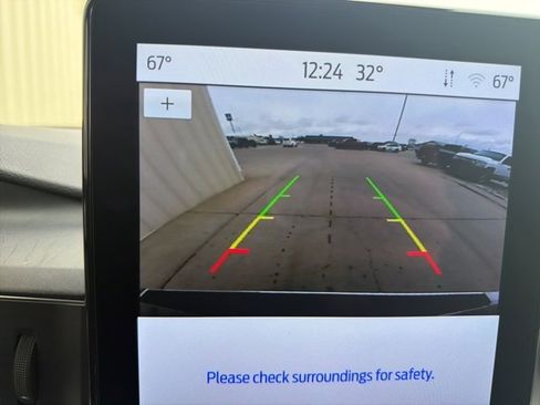 Used 2023 Ford Explorer Limited w/ Limited Technology Package image 22