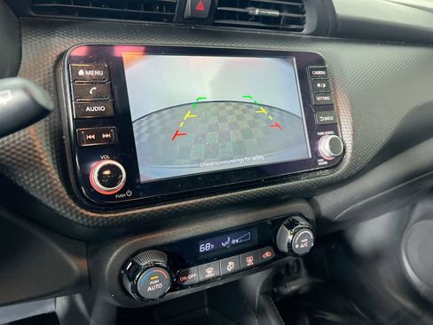 Used 2022 Nissan Kicks SV image 26