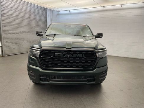 New 2026 RAM 1500 4x4 Crew Cab image 9