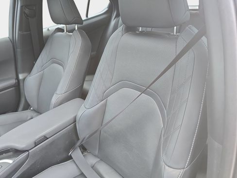 Used 2024 Lexus UX 250h FWD w/ Premium Package image 19