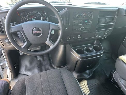 Used 2023 GMC Savana 2500 w/ Driver Convenience Package image 3