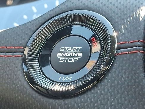 Used 2024 Jeep Compass Trailhawk image 24