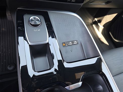 New 2026 Buick Enclave Sport Touring w/ LPO, Floor Liner Package image 14