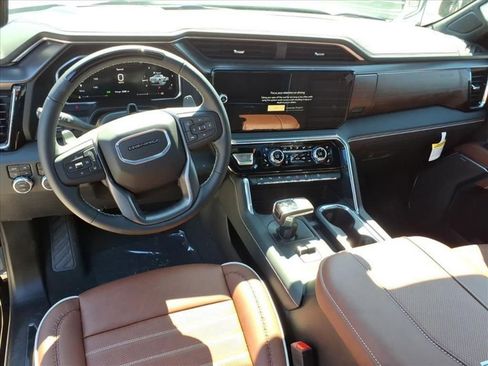 Used 2023 GMC Sierra 1500 SLT w/ SLT Premium Plus Package image 16