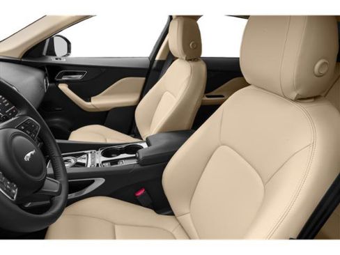 Used 2019 Jaguar F-PACE Premium AWD/4WD image 10