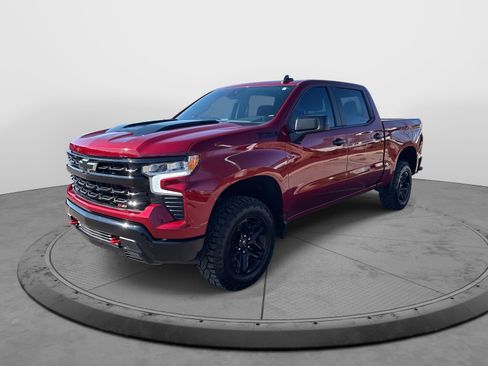 Used 2023 Chevrolet Silverado 1500 LT Trail Boss w/ Protection Package image 3